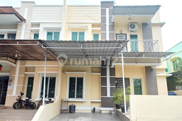 For Sale Ready-to-Live Home in Center View Batam Centre