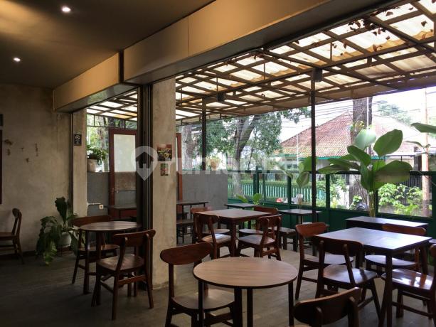 Rumah Plus Cafe SHM Area Dago Juanda Dekat Borromeus Itb Bandung
