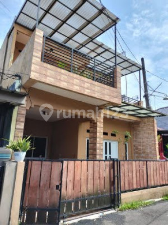 Rumah Cantik Siap Huni Ciparigi Indah 2 Lantai Rumah Cantik Siap Huni Ciparigi Indah 2 Lantai