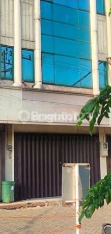 Ruko siap pakai pengampon square Surabaya Utara Ruko siap pakai pengampon square Surabaya Utara