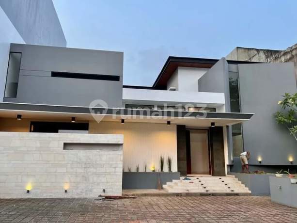 Rumah mewah di Emerald cove gading serpong Rumah mewah di Emerald cove gading serpong