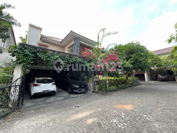 Rumah Mewah Nyaman Maksimal dlm Perumahan Elite Tirtasani dekat SMAN 2 Yogyakarta 