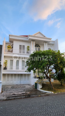 Dijual Rumah Villa Bukit Regency Clasic Modern Pakuwon Indah