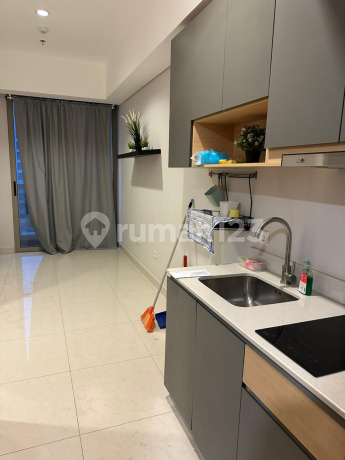Apartemen Taman Anggrek Residence, 2 BR, Luas 50M2, Furnished