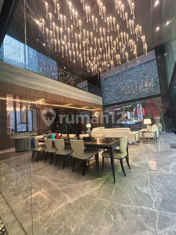 Trimaran Permai 20X30 PIK House, South Facing, Swimming Pool Trimaran Permai 20X30 PIK House, South Facing, Swimming Pool