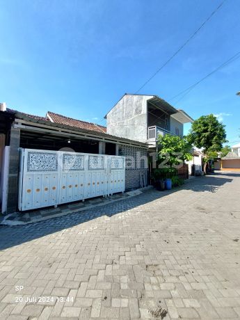 RUMAH CANTIK MINIMALIS HARGA EKONOMIS DALAM PERUMAHAN VILA BANGUNTAPAN ASRI DI SELATAN GIWANGAN