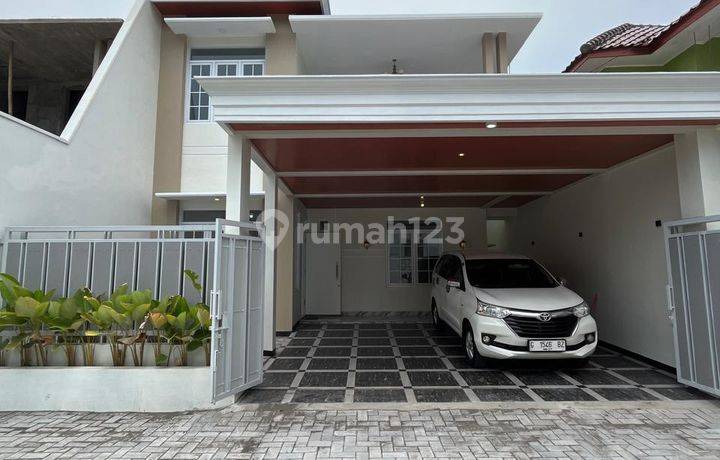 Banting Harga! Rumah Mewah Modern 2 Lantai Berkualitas Premium Di Dekat Budi Mulia Wedomartani Ngemplak Sleman