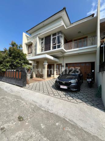 Rumah Mewah 2 Lantai - Harga Murah View Sawah Cocok Untuk Pensiunan Di Jetis Bantul Dekat Pasar Barongan Rumah Mewah 2 Lantai - Harga Murah View Sawah Cocok Untuk Pensiunan Di Jetis Bantul Dekat Pasar Barongan