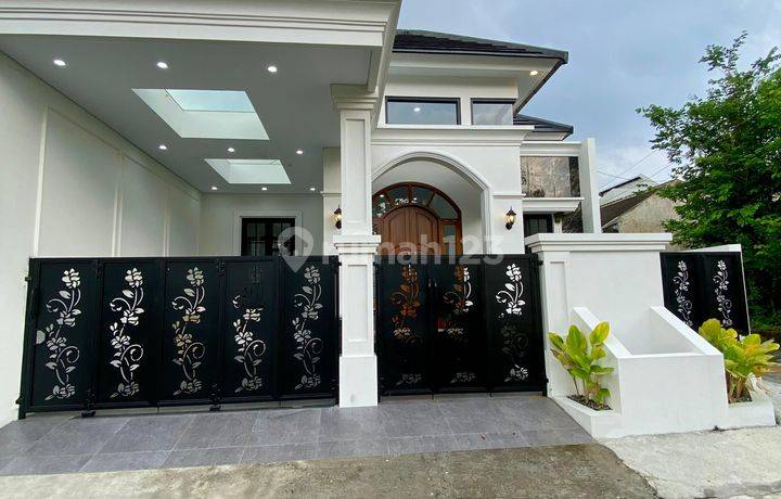Rumah Mewah Klasik Modern - Berkualitas Premium Di Jalan Kaliurang Km. 13 Sukoharjo Ngaglik Sleman