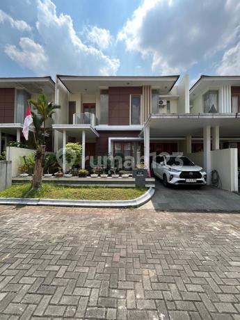 Cepat Dapat Monggo! Termurah Di Kelasnya! Rumah Mewah Lux 2 Lantai Istimewa Dalam Perumahan Elite Bale Mulia Jombor Mlati Sleman Dekat Rsa Ugm Cepat Dapat Monggo! Termurah Di Kelasnya! Rumah Mewah Lux 2 Lantai Istimewa Dalam Perumahan Elite Bale Mulia Jombor Mlati Sleman Dekat Rsa Ugm