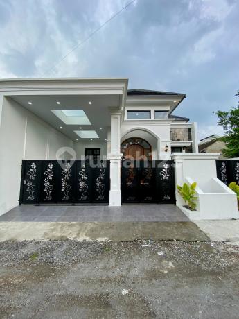 Rumah Mewah Klasik Modern - Berkualitas Premium Di Jalan Kaliurang Km. 13 Sukoharjo Ngaglik Sleman