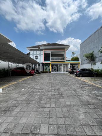 Price Slash! Super Cheap! 38-Room Hotel Fully Furnished Including Management, Just Continue Running. Near UMY Integrated Campus, Close to Jogja City Center.