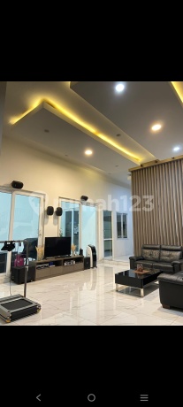 Sunter Minimalist House
Minimalist Sunter House
Sunter Paradise House
STS House
Garden House
Agung Permai House Sunter Minimalist House
Minimalist Sunter House
Sunter Paradise House
STS House
Garden House
Agung Permai House