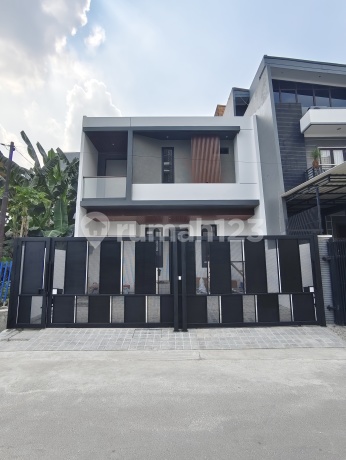 New Minimalist House in Sunter Minimalist New House in Sunter