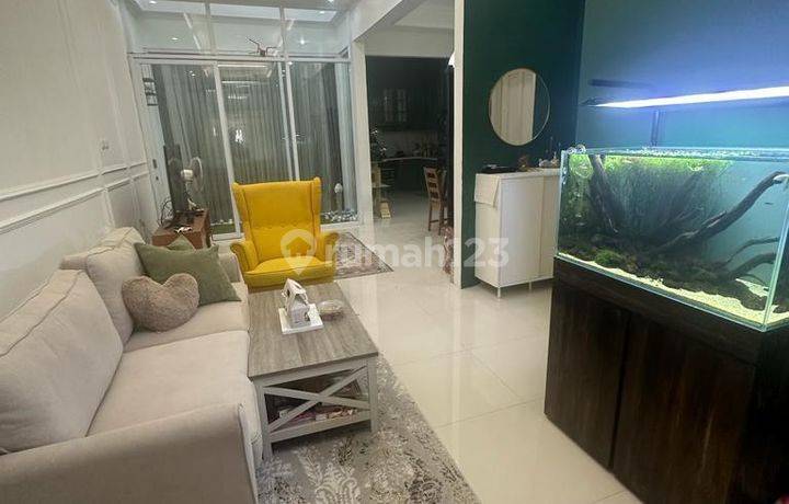 Rumah Apik Baru Direnovasi (2024) Furnished di Vila Dago Pamulang