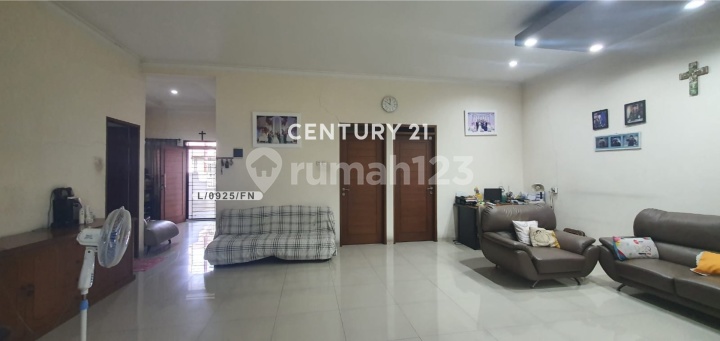 Rumah Nyaman Siap Huni di Taman Holis Indah 2 Bandung Rumah Nyaman Siap Huni di Taman Holis Indah 2 Bandung
