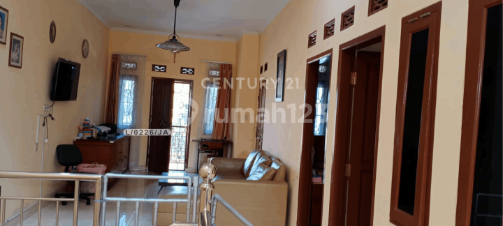 Rumah 2 Lantai Semi Furnsihed Siap Huni Taman Kopo Asri Bandung Rumah 2 Lantai Semi Furnsihed Siap Huni Taman Kopo Asri Bandung