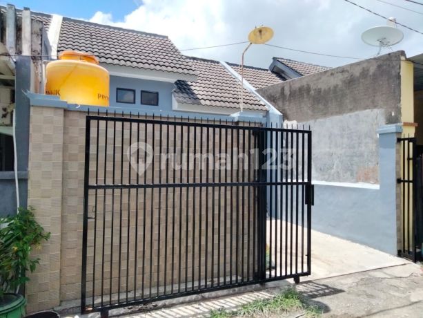 Harga Damai Rumah Modern Minimalis Hanya 200 Meter Dari Merr 