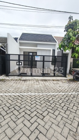 Rumah Modern Minimalis Harga Damai Dekat Upn Purimas Dan Merr Rumah Modern Minimalis Harga Damai Dekat Upn Purimas Dan Merr