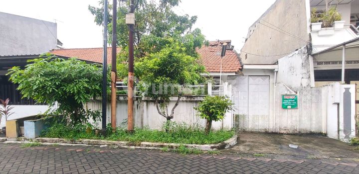 Rungkut Asri For Quick Sale House, Land Included, Near Merr