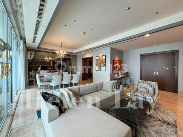 Disewakan Unit Apartemen Pakubuwono Signature 4+1Br Disewakan Unit Apartemen Pakubuwono Signature 4+1Br