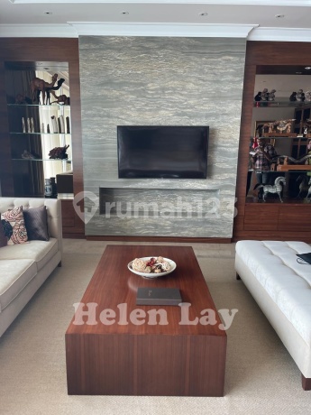 Pakubuwono Signature 4+1BR,  Unit Apartemen