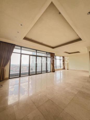 Apt. Airlangga Ritz Carlton TERMURAH