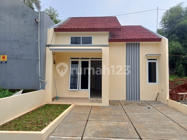 Rumah Bu Jalan 2 Mobil Di Depok, Dibawah Njop Dalam Cluster Rumah Bagus SHM