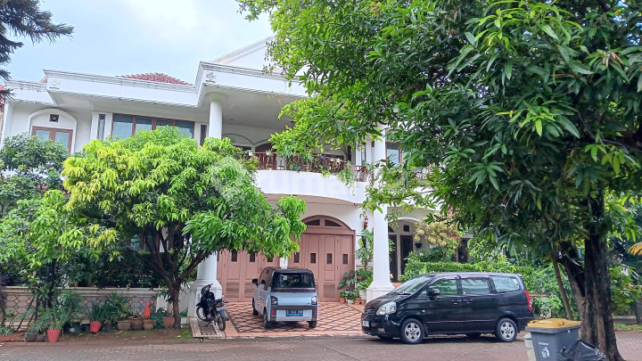 mg. Dijual Cepat Rumah perum Puri sriwedari Cibubur siap Huni mg. Dijual Cepat Rumah perum Puri sriwedari Cibubur siap Huni