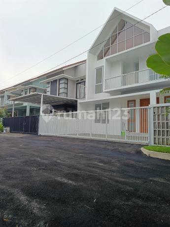 Cuma 1 Unit Rumah Baru Mewah Cluster Favorit di Antapani Bandung