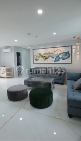Kondominium Graha Famili Sudah Renovasi, Fully Furnished, View Golf Course dan Swimming Pool