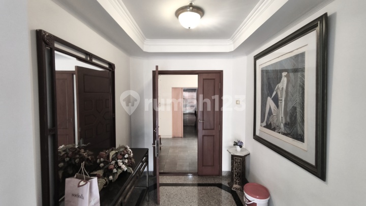 Penthouse Green View Pondok Indah 4+1 Kamar 300 m2 View TSB