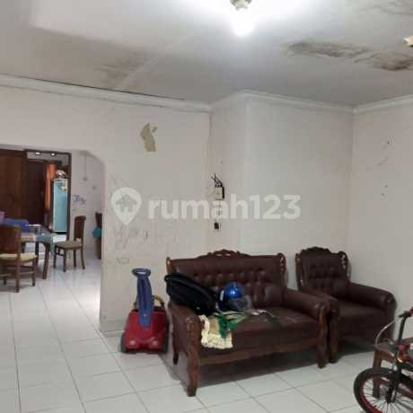 Dijual Rumah di Kompleks Sekneg Tangerang Blok A
