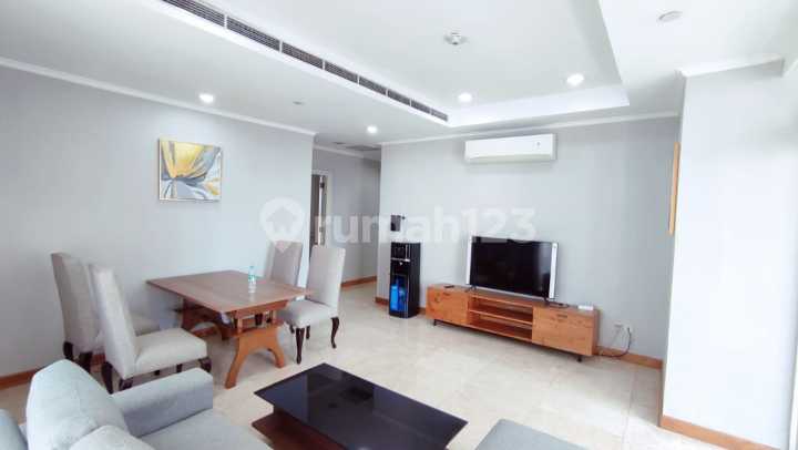 For Rent Apartement Istana Sahid Sudirman 3BR For Rent Apartement Istana Sahid Sudirman 3BR