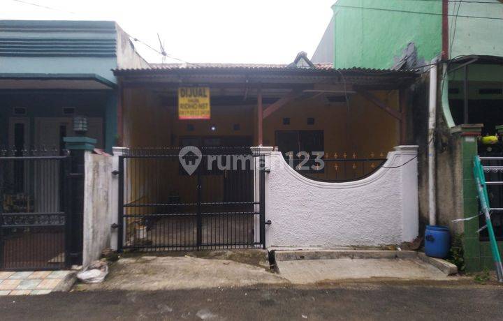 Dijual Rumah Secondary Komplek Puri Serpong Tangerang Selatan