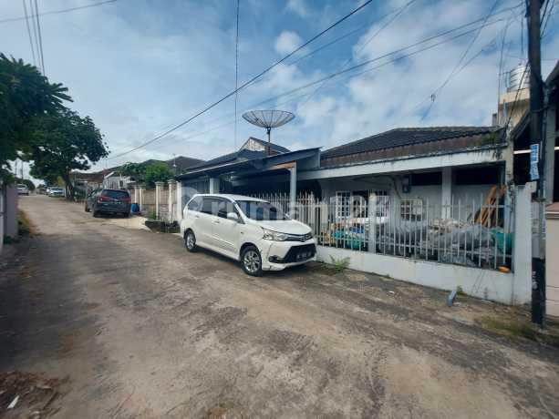 DIJUAL RUMAH KOMPLEK KEDAMAIAN PERMAI PALEMBANG DIJUAL RUMAH KOMPLEK KEDAMAIAN PERMAI PALEMBANG