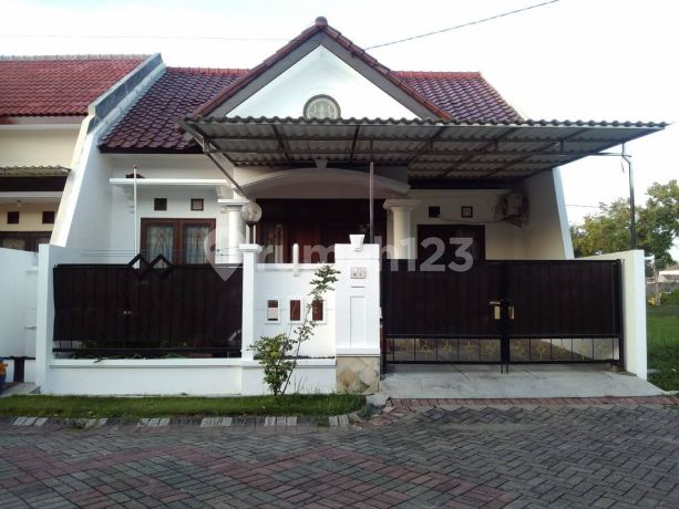 Dijual Rumah Graha Sampurna Indah Wiyung Dijual Rumah Graha Sampurna Indah Wiyung