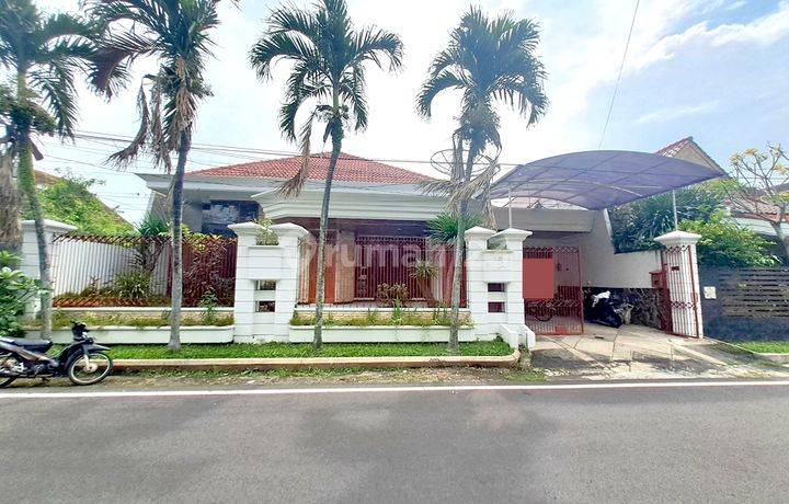 Rumah Bagus Taman Borobudur Kencana Malang,dekat Kampus Widyagama, Sma Kosayu, Unibraw, Shm