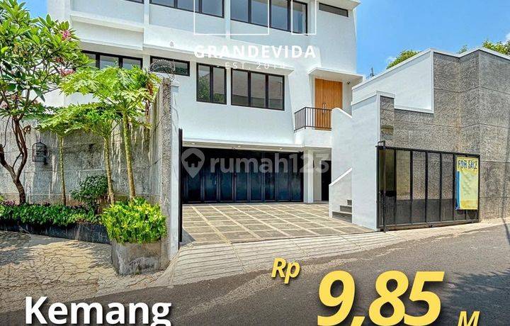 Kemang - [for Sale]: Brand New House, Design Minimalis Tropis, Bangunan 3 Lantai Plus Rooftop