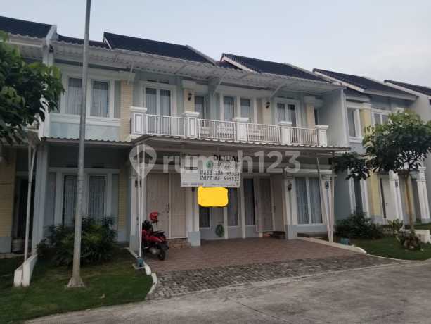 Rumah Gandeng Cluster Green Mountain, Sentul City, Bogor