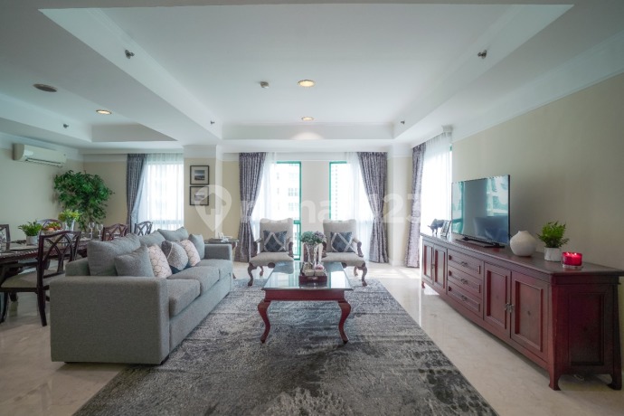 Apartemen Golf Hill Terace Pondok Indah 3 BR Furnished Bagus