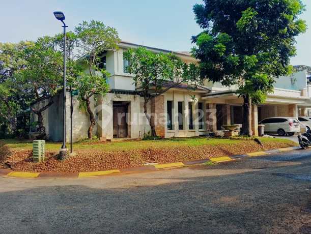 Rumah Mewah Ada Kolam Renang di Menteng Residence Bintaro Rumah Mewah Ada Kolam Renang di Menteng Residence Bintaro