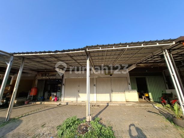 Disewakan Cepat Ruko 1 Lantai Lokasi Strategis Jalan Raya Perumnas Karawang Barat