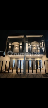 Kosan 2.5Lantai Rungkut Asri Timur Seberang Upn Sampai Nolak2