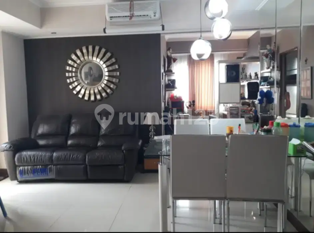 Apartemen Waterplace Selangkah ke Pakuwon Mall Ptc, Dekat Spazio Office Tower