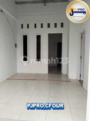 Rumah Bagus SHM Villa Mahkota Indah, Bekasi Rumah Bagus SHM Villa Mahkota Indah, Bekasi