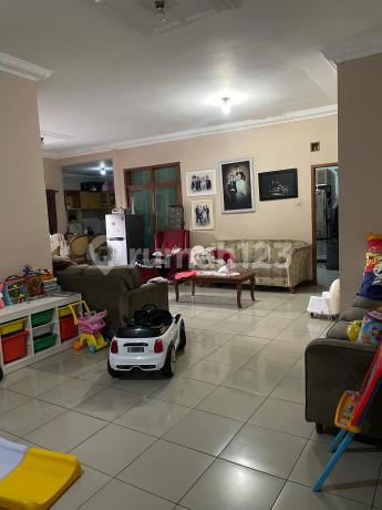 RUMAH DALAM KOMPLEK PARAKAN ASRI BANDUNG SELATAN