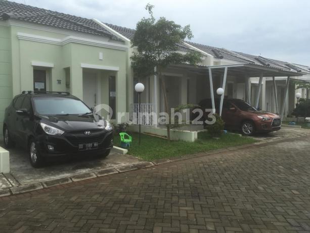 Rumah Siap Huni Castanea Avenue Sudah Full Bangunan di Kompleks Green River View Tanjung Bunga