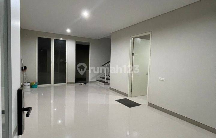 Baru Gress Rumah Citraland Greenlake Tipe Bluebell Ciamik 