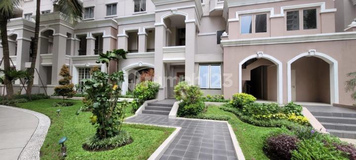 Rumah Kondo Garden Mansion Pakuwon Indah 2 Lantai Kosongan 